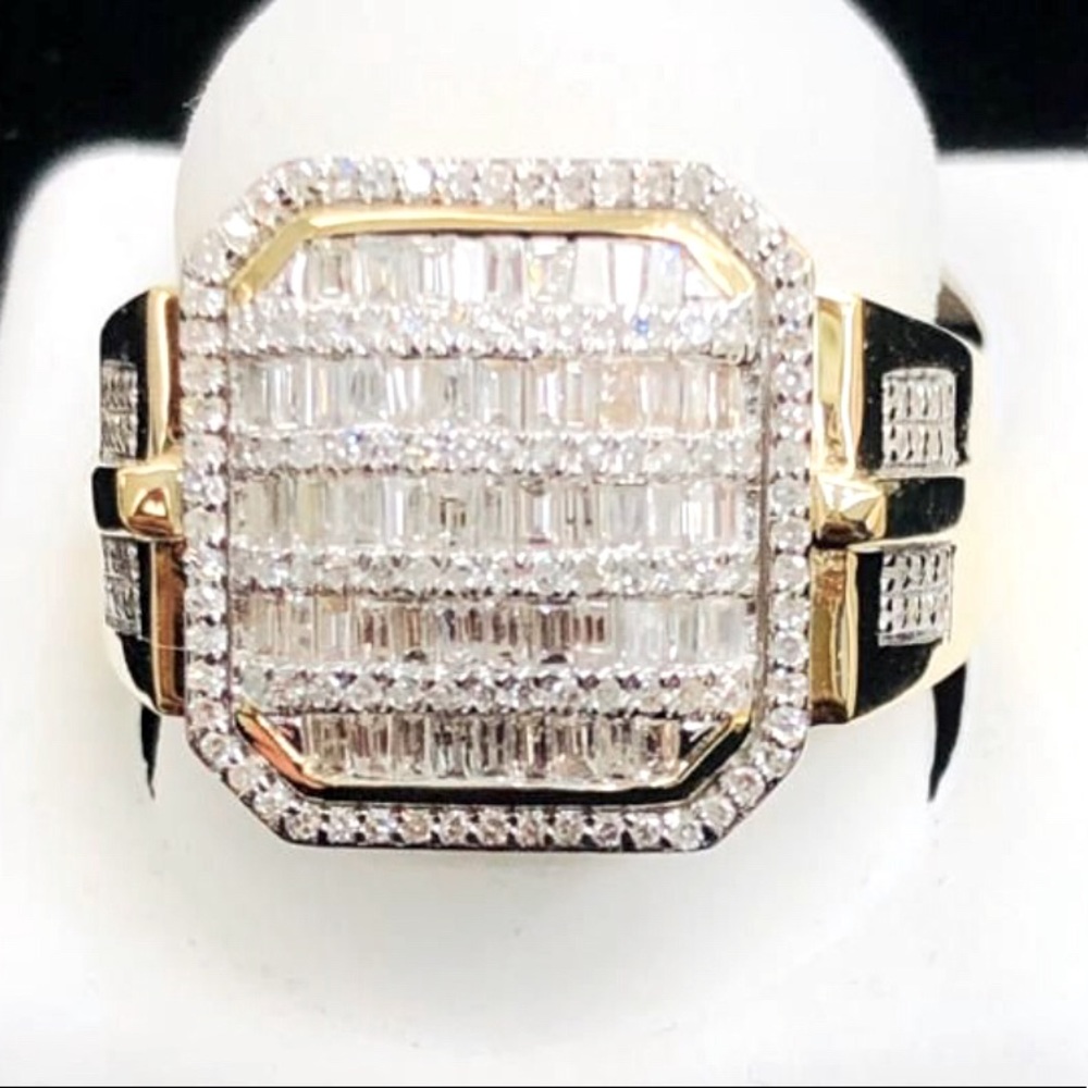 COPY - 10k Solid Gold 1ct Certified Genuine Baguette ring